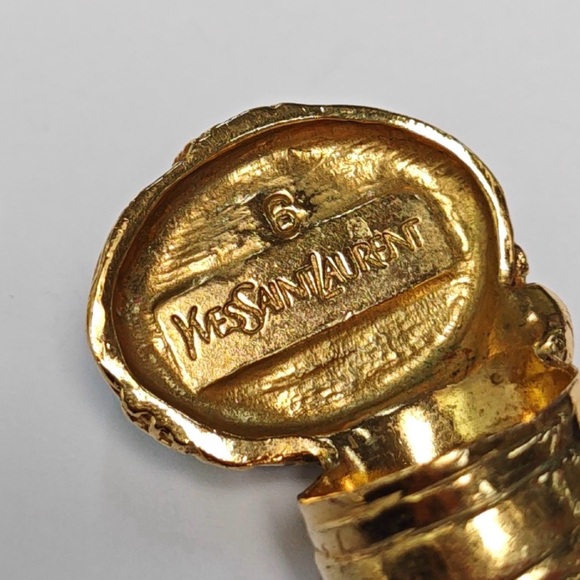 Yves Saint Laurent 1980s Vintage Turquoise Cabochon Sculptural Gold-Plated Ring - Picture 5 of 5